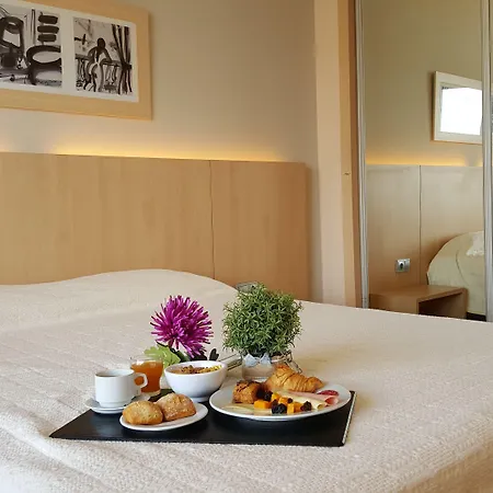 Aparthotel Advise Reina Vera