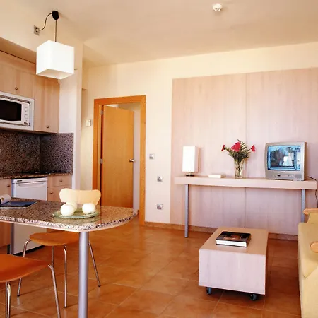 Aparthotel Advise Reina 4*