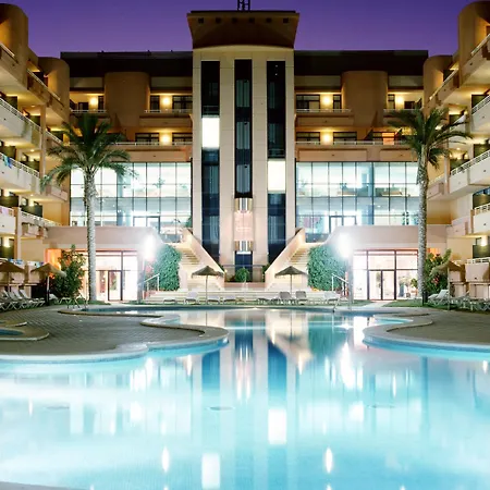 Advise Reina Apartahotel