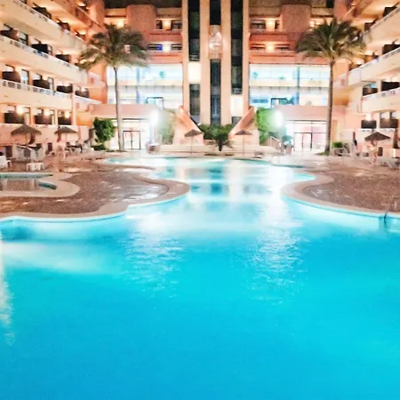 Advise Reina Apart-hotel Vera