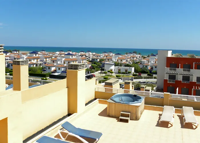 Advise Reina Ξενοδοχείο με διαμερίσματα 4*