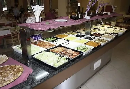 Aparthotel Advise Reina Vera