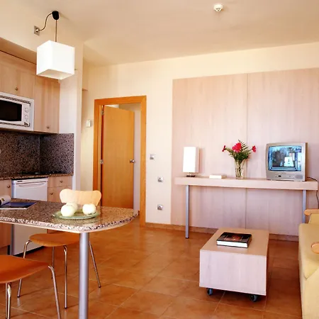 Aparthotel Advise Reina 4*